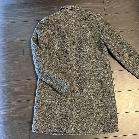 Aritzia Coat - Picture 3 of 3